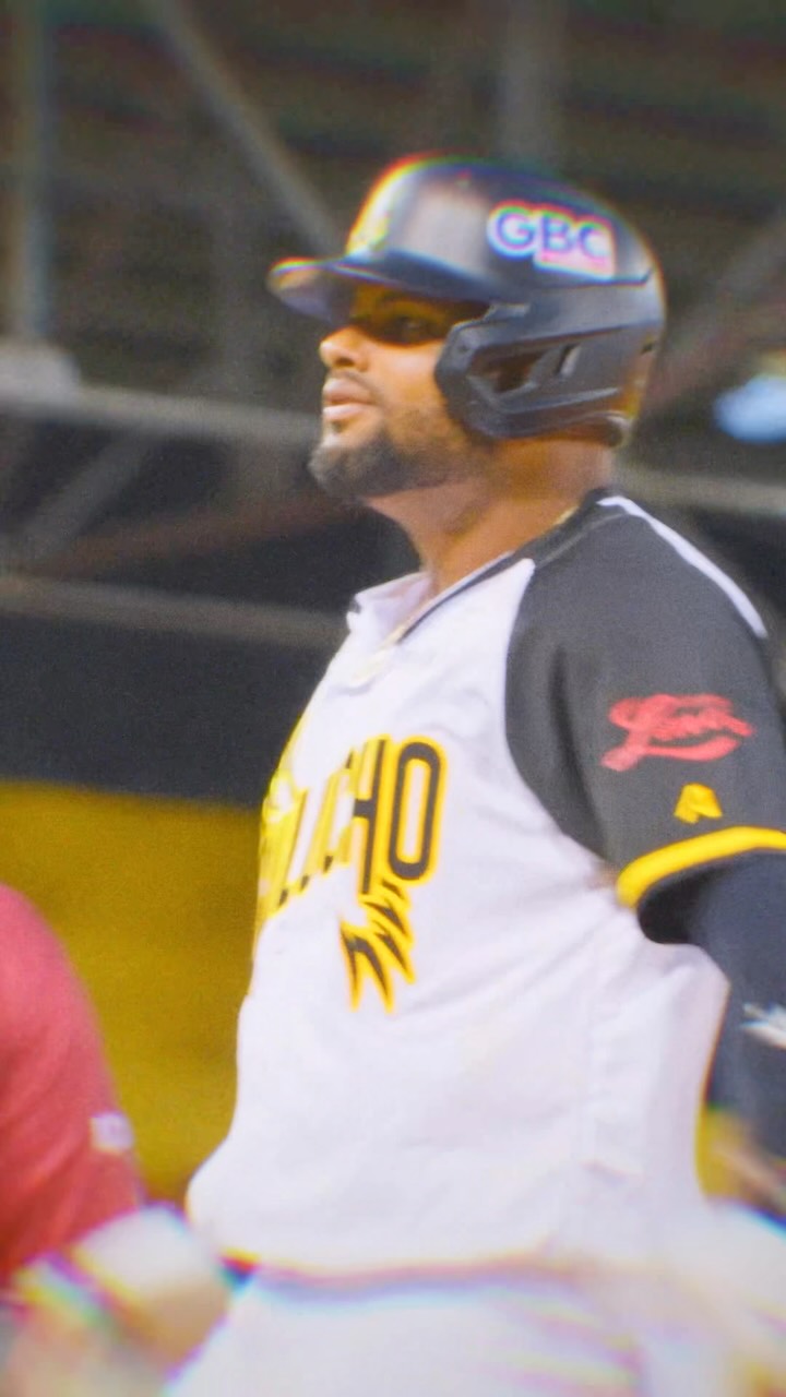 ¡Anoche se prendió la leña en el Valle de la Muerte!🔥🦅

Primera victoria en casa, junto a la fanaticada más alegre de la pelota dominicana💛⚾